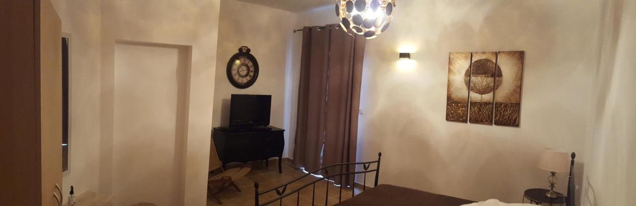 Apartmani Katja Omiš Eksteriør billede